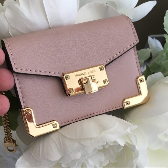 Firm ❗️Michael Kors card holder - Picture 4 of 8